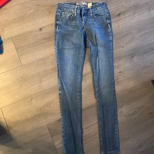 Zanadi size 5 skinny jeans